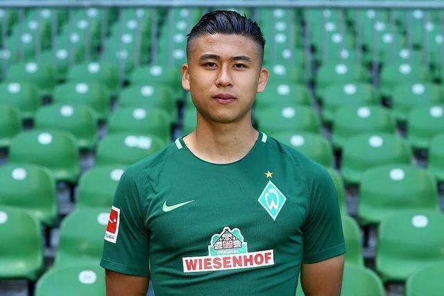 国足身材跟游泳队身材,国足身材好不好