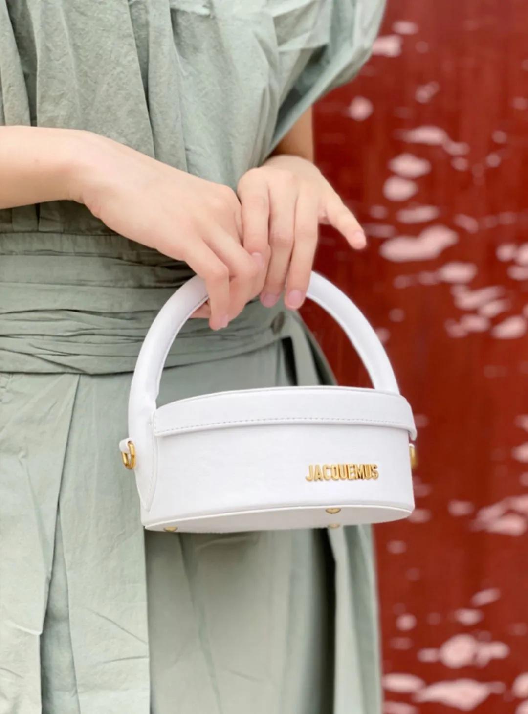 瀹嬪闇忓瓱缇庡矏鍚岀┛绱壊瑗胯,瀹嬪闇忓瓱缇庡矏绌挎惌