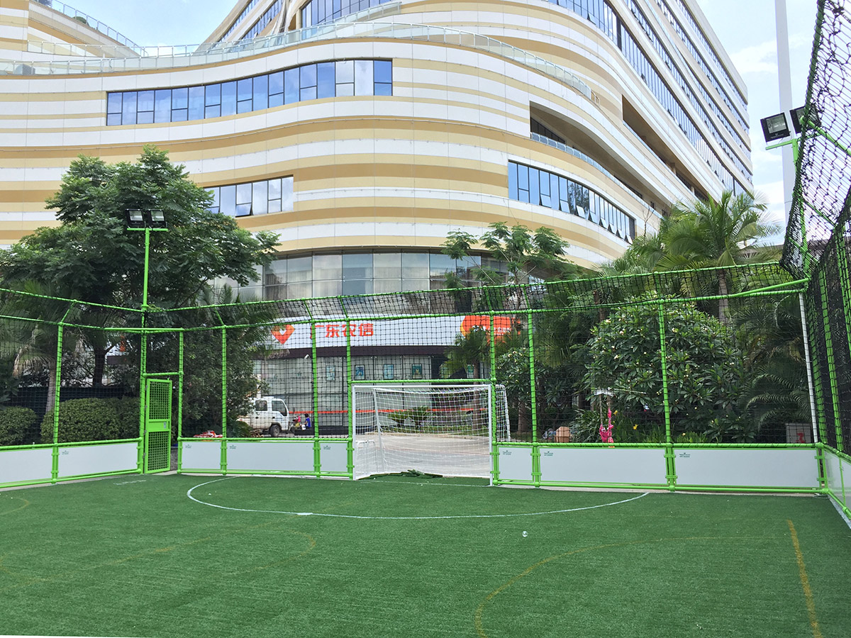 足球场围网什么材质,足球场围网各种规格