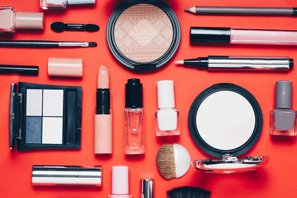 买的进口化妆品怎么查真假,你购买的进口化妆品真的是进口吗