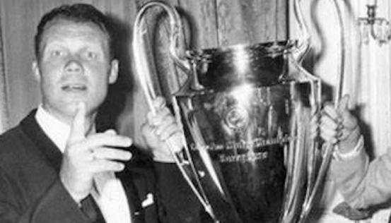 致敬教练,致敬伟大足球