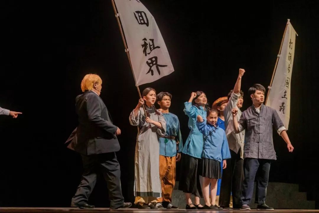 娓懗缁忓吀鍓у満,娓懗鍓у満