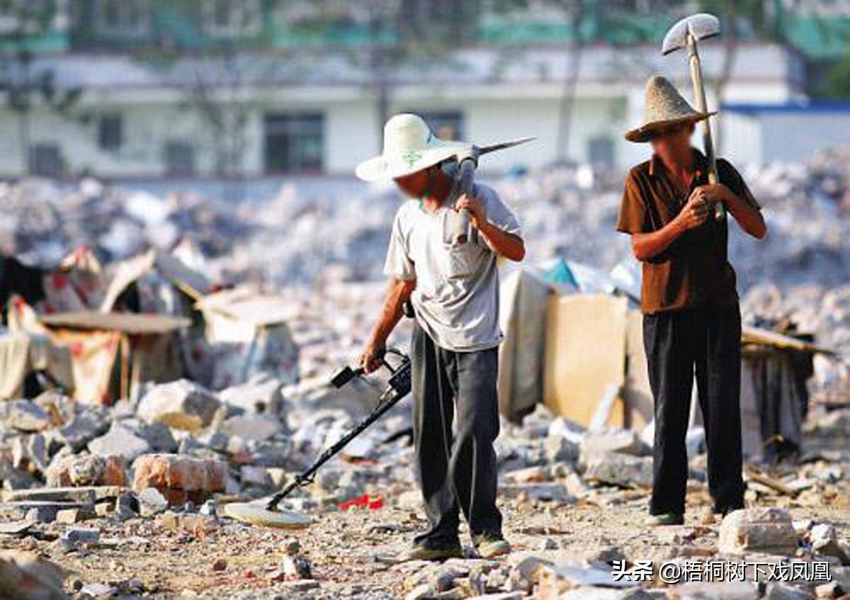 邀请去山东盗墓，“保底赚10万”，一网友动心了，见面后不敢干了