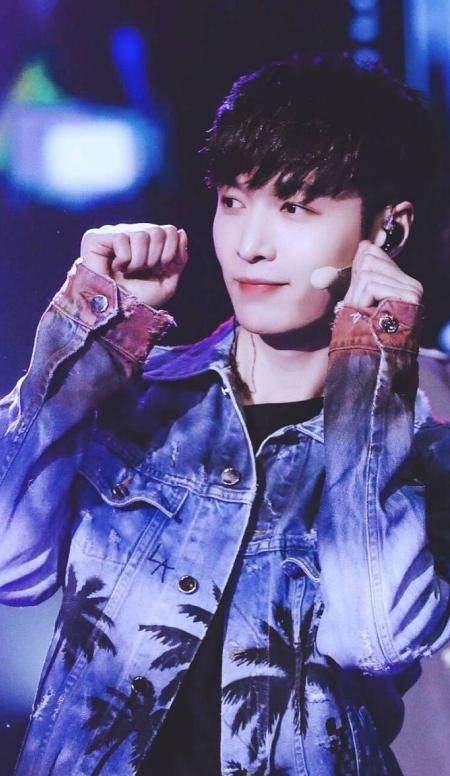 送女朋友的超暖心浪漫手绘简画,送给女朋友的生日蛋糕要怎么画