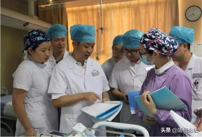 随州市中心医院许景东荣获2019年“湖北医德楷模”称号