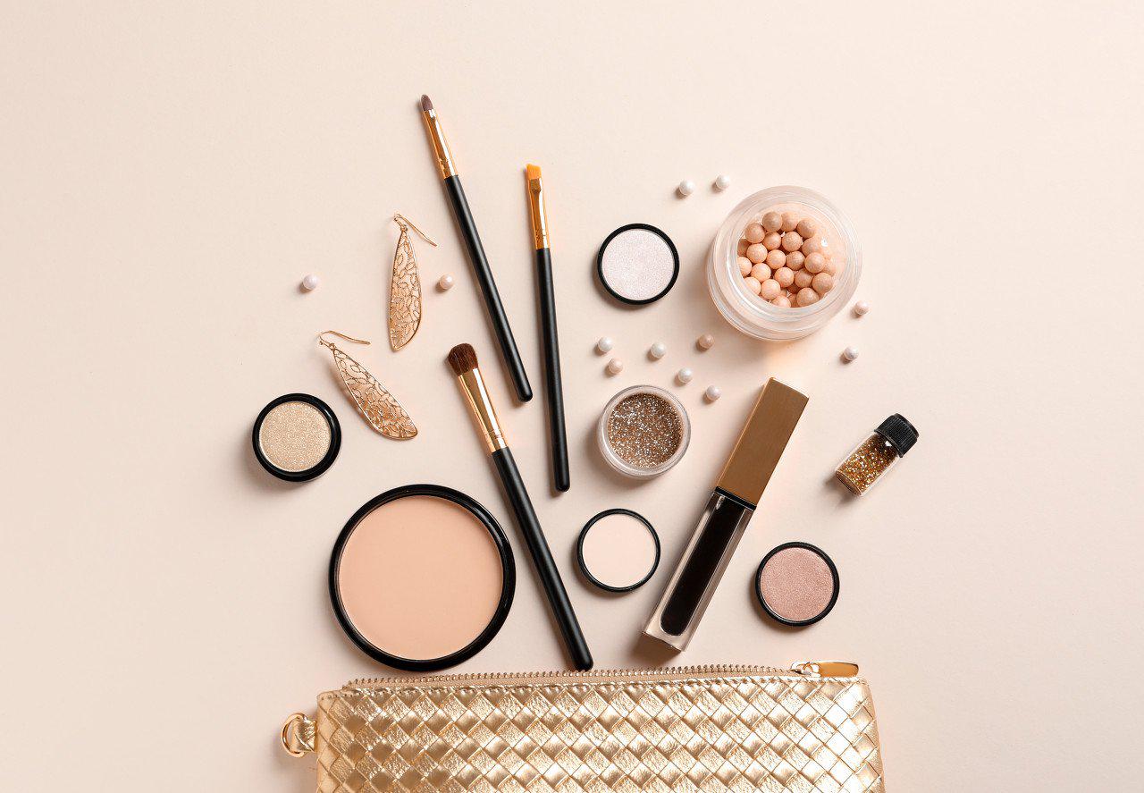 18年国内第一个上市化妆品公司,中国上市的第一家化妆品公司