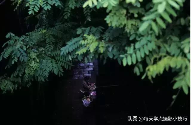 拍照如何拍出模糊感,拍照模糊的技巧