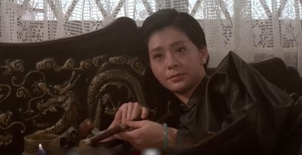 贫贱女子贪图富贵嫁入豪门，却与小叔暧昧逼死残疾丈夫：《怨女》