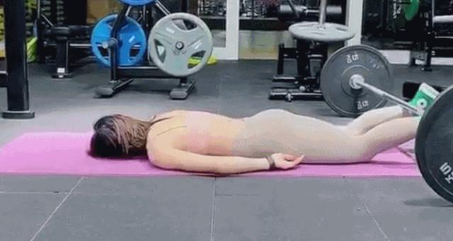 抖音最火身材摆锤,抖音臀腿挑战