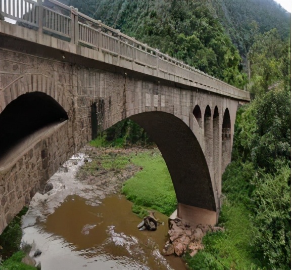 云南禄丰旅游线路攻略图,云南冬季自驾游最佳线路图
