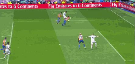 近10年世界足坛前5位中锋,第1实至名归,第5位是C罗最好的搭档