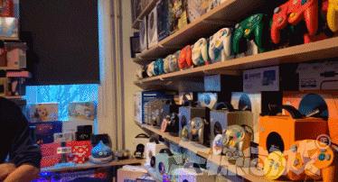 真正的土豪玩家!收藏超2万款游戏创世界纪录,花2天才清点完毕