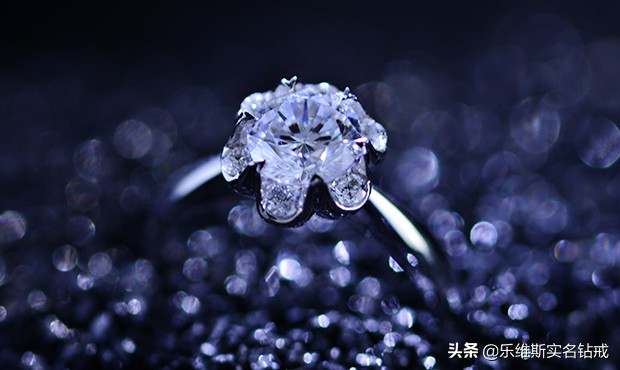 一般的2克拉钻戒多少钱,2克拉钻戒最便宜大概多少钱