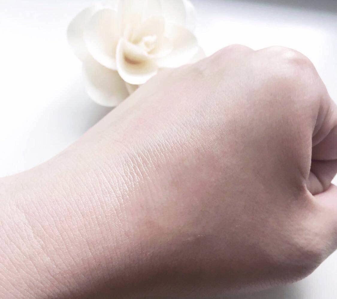 夏天不怕晒防晒又养肤,夏季防晒不闷热不挑人