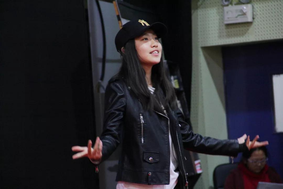 让你瑟瑟发抖地捧腹大笑/力迈中美国际学校卡文特“绿魔先生”