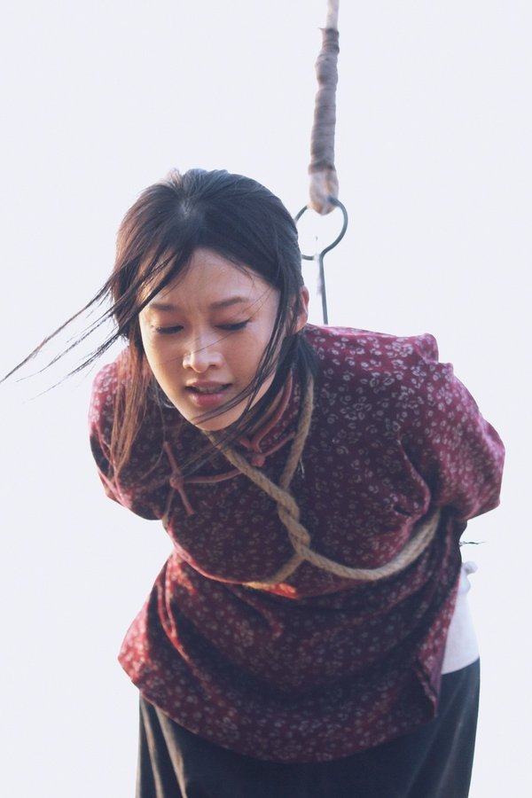 莫言创作《丰乳肥臀》时,初读《白鹿原》,莫言表示:被怔住了