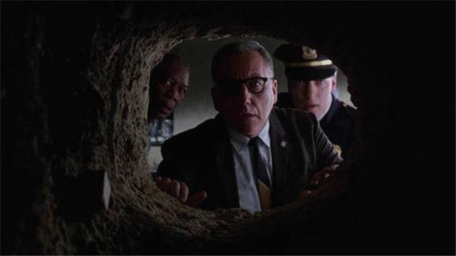 “山西贼王”上演中国版肖申克，挖70米通道成功越狱，后来怎样了