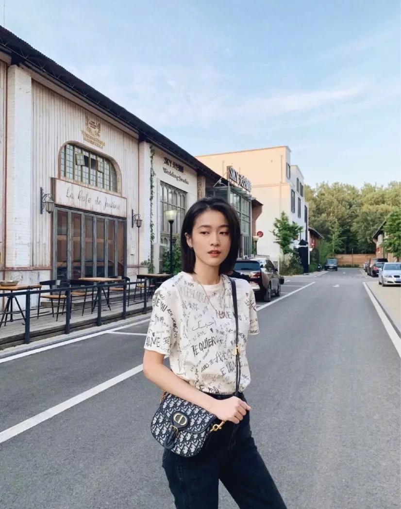 女明星新式国风穿搭,女明星氛围感穿搭私服