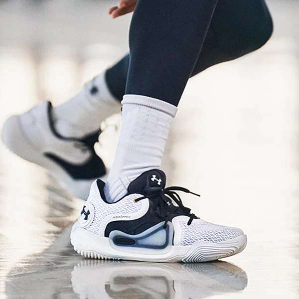 ua安德玛篮球鞋怎样,uaspawn篮球鞋