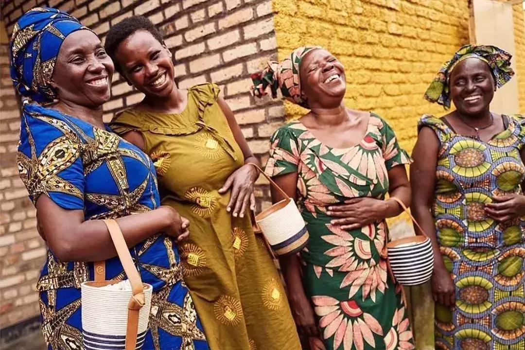 1000左右的包包品牌推荐,1000块钱能买什么大牌的包