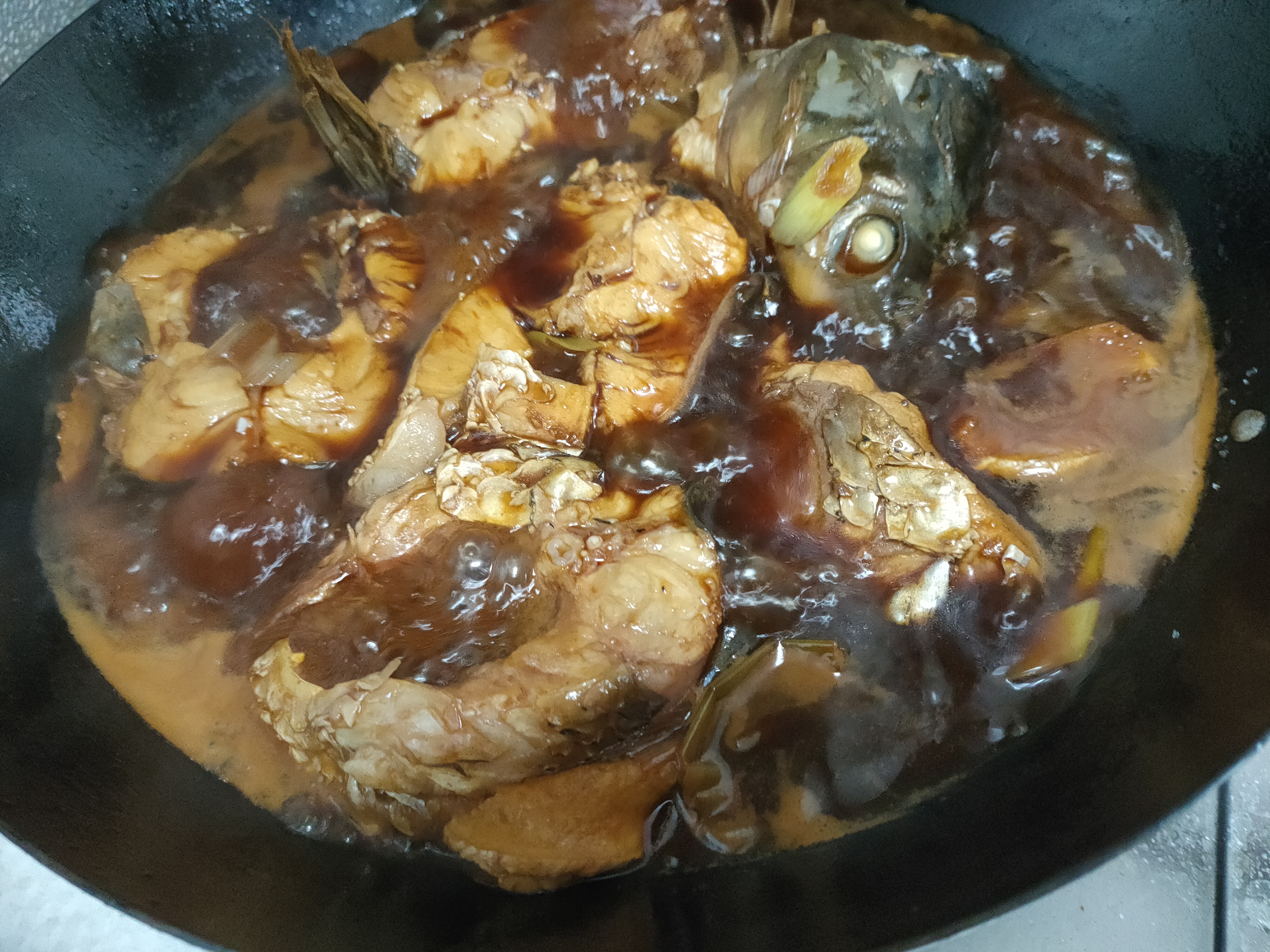 三伏天大鱼大肉不如吃它酸甜开胃,冬天吃鱼这样做好吃到连汤都不剩