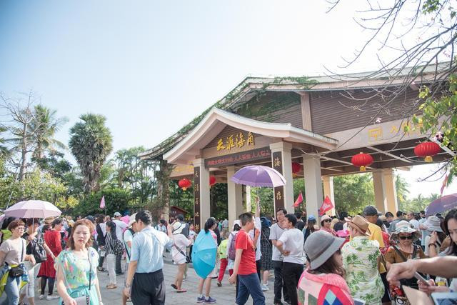 三亚哪里的海景最美,三亚的海边夜景真的很美