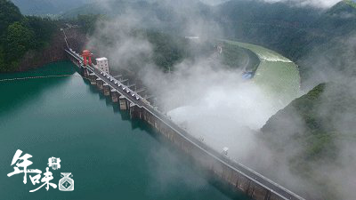 黄永玉不可不醉价格,黄永玉让酒鬼酒名声远扬