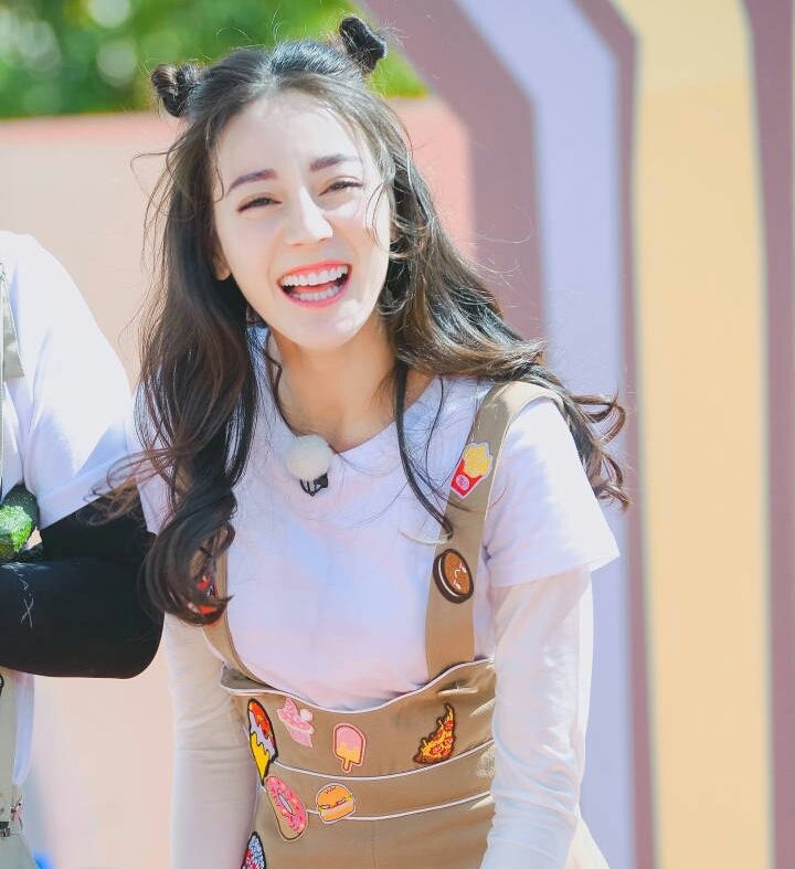 烫大波浪需要什么发质,烫大波浪的就一定渣么