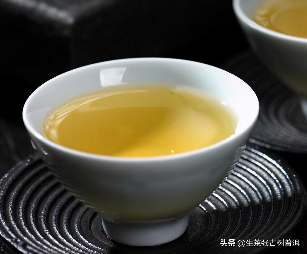 普洱茶里面有点酸味是怎么回事,普洱茶有果酸味