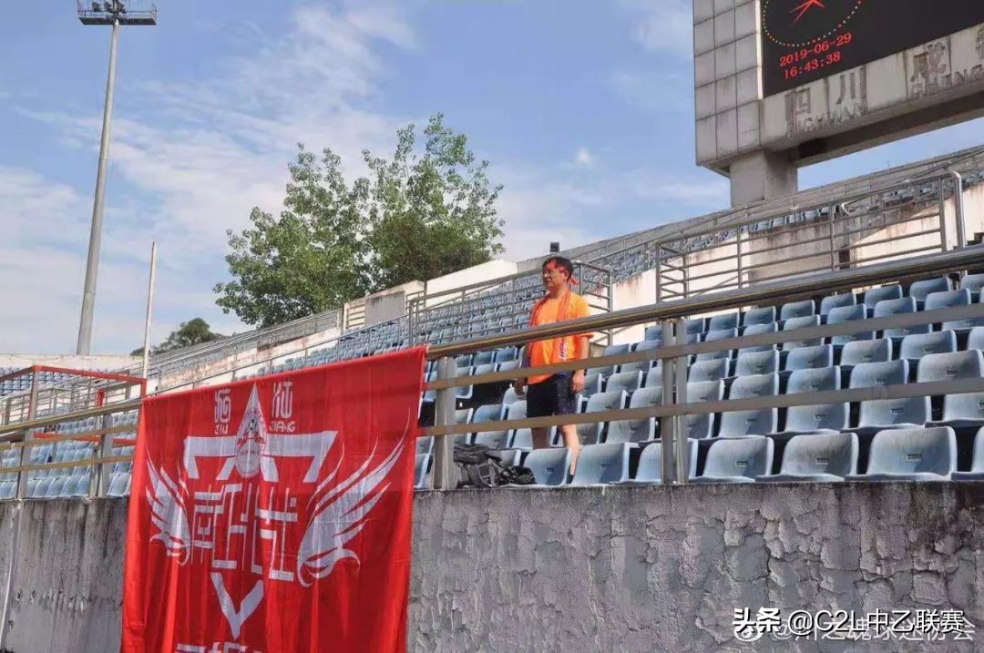 中乙联赛2019冠军,2022中乙冠军颁奖典礼视频