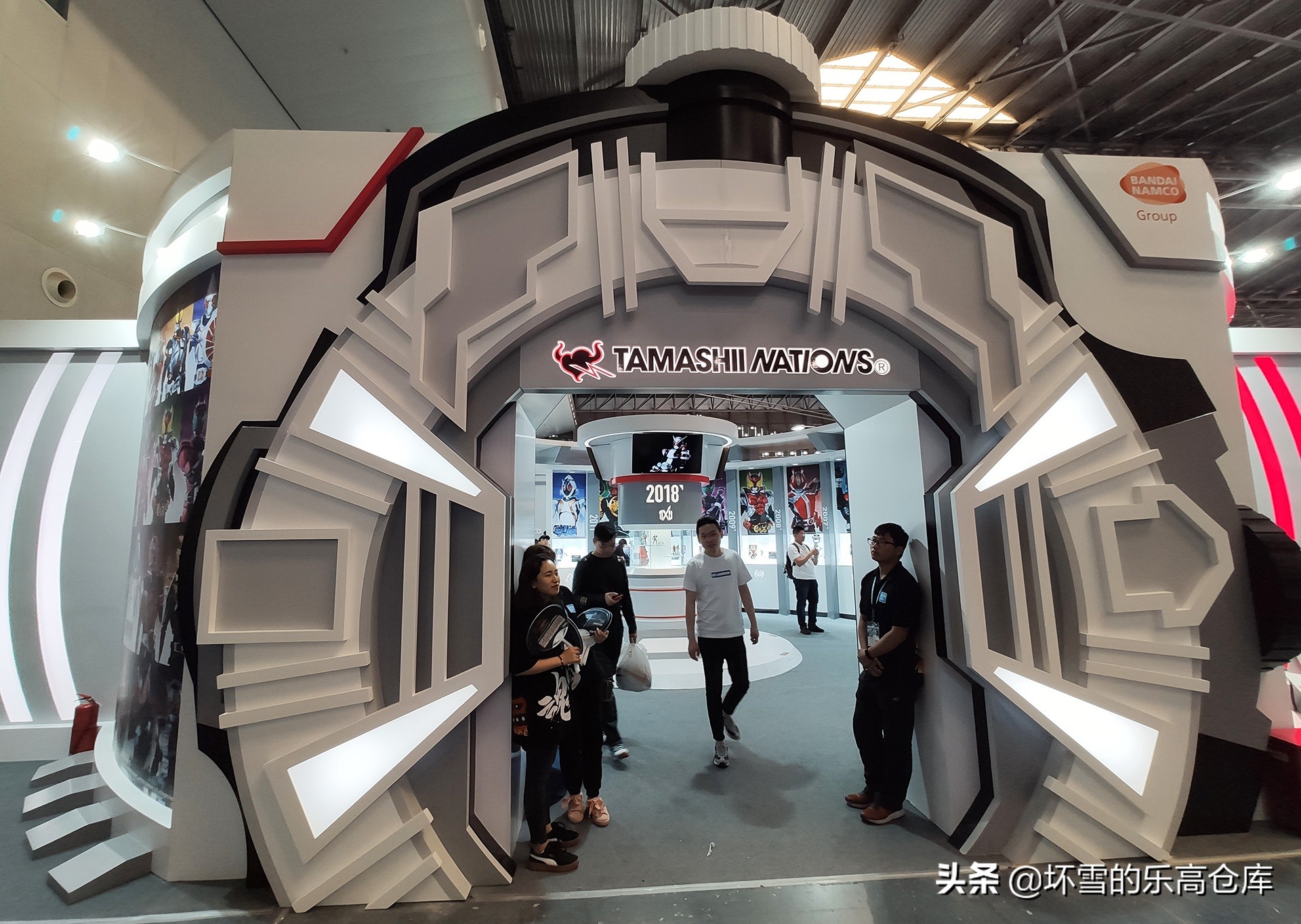 用47张照片带你来看看二次元展CCG上有什么好玩的