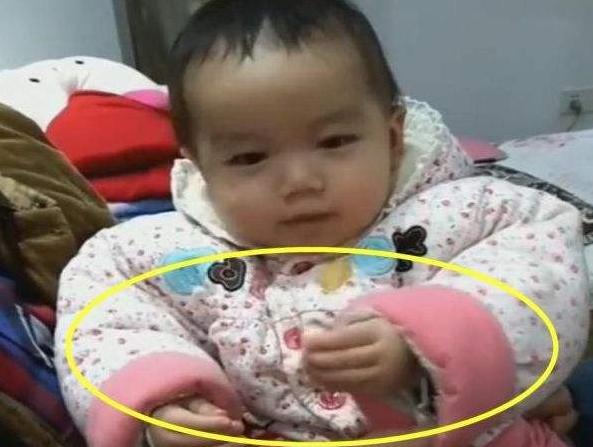 孩子误食干燥剂治疗视频,儿童误食2粒干燥剂怎么办