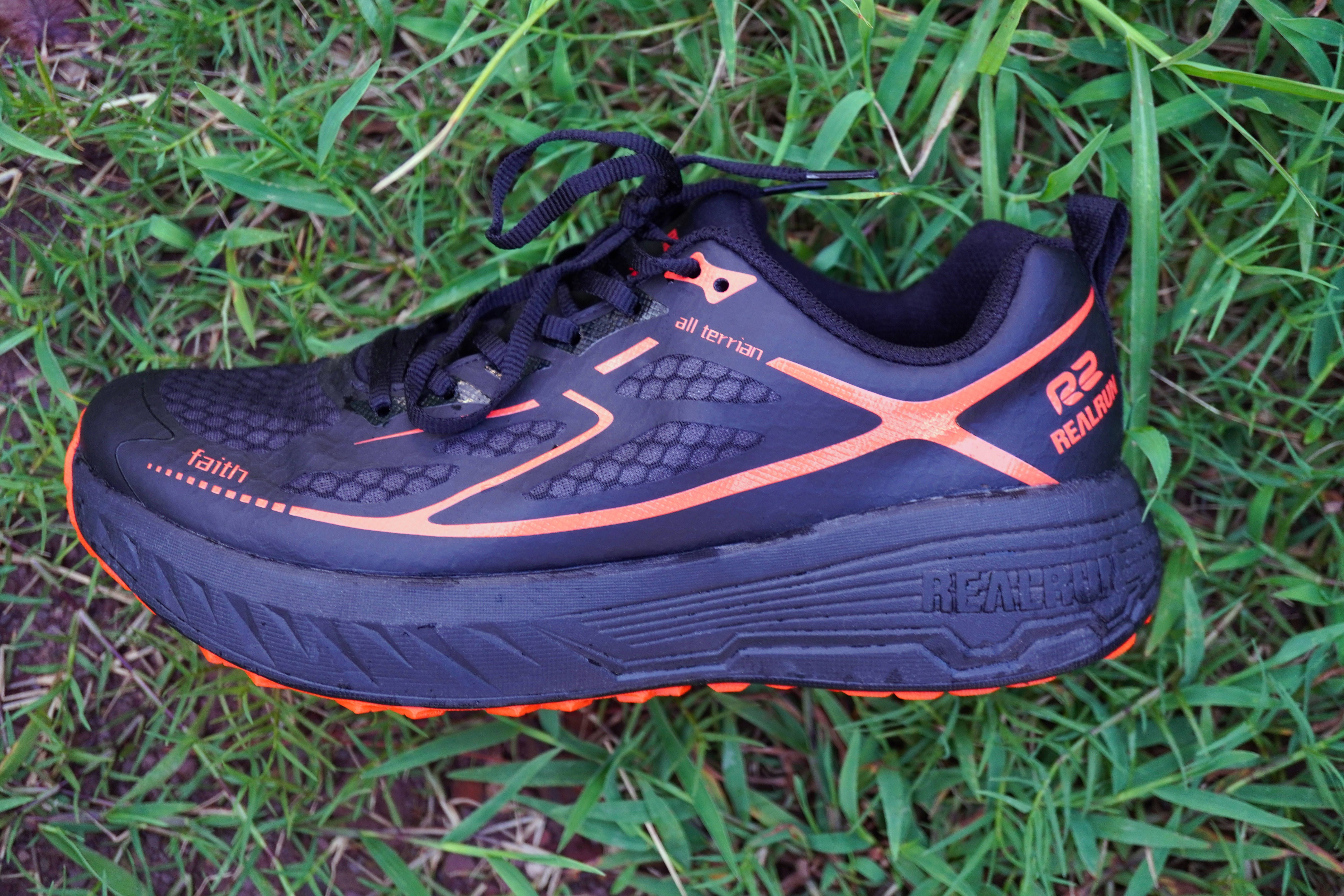 r2realrun跑步鞋测评,r2realrun跑鞋测评