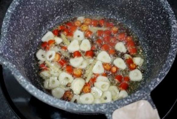 腌黄瓜脆的怎么腌,腌黄瓜简单低脂