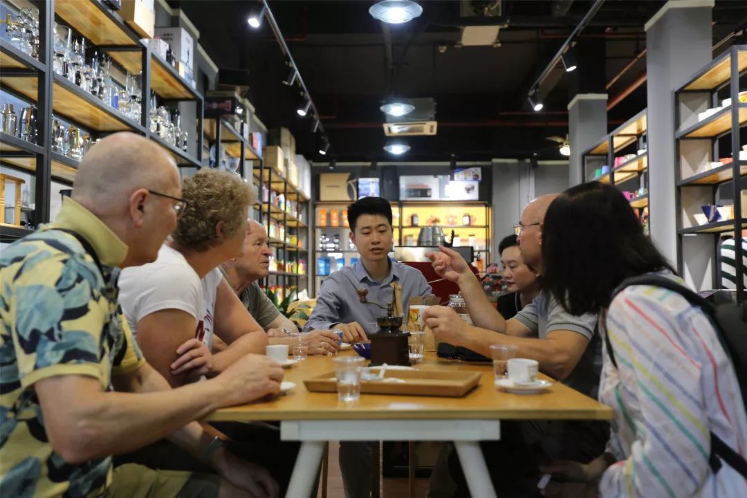 金达咖啡饮品批发市场,广州金达咖啡饮品城