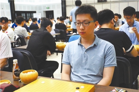 翩翩少年立马昆仑——记唐山晋升围棋职业五段棋手杨一