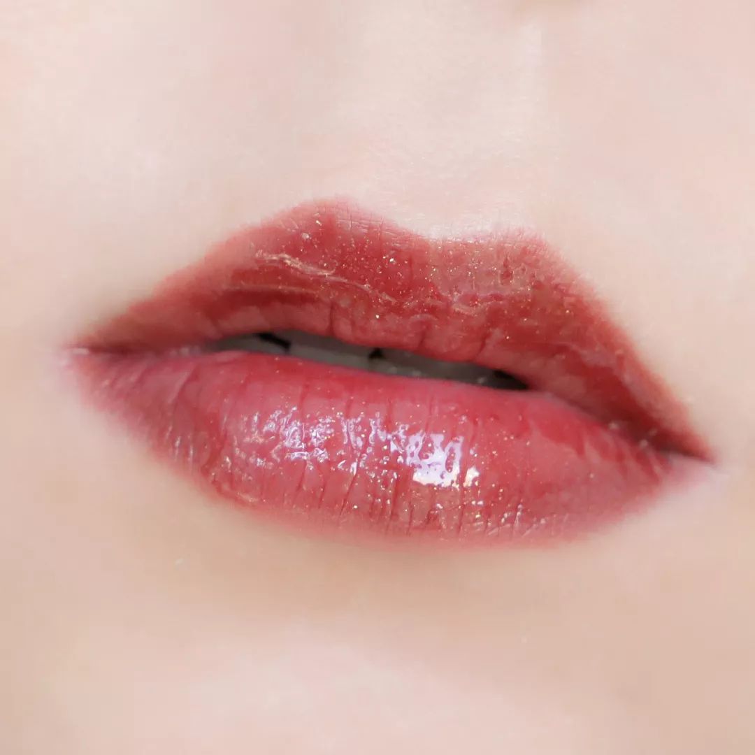 开箱各种各样的唇膏,gaga推荐彩妆工具