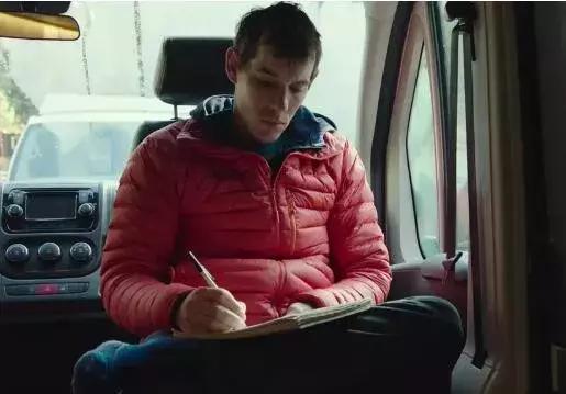 迟来的电影,豆瓣9.2一部催人泪下的电影