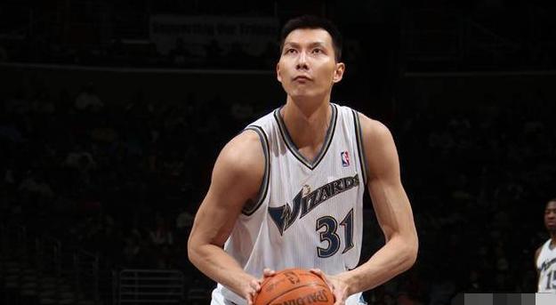 当年易建联打西班牙,易建联nba始末