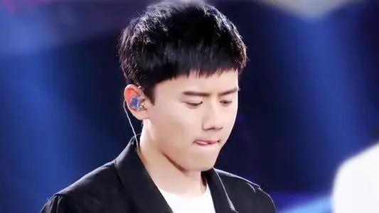 谢娜和张杰之间的趣事,谢娜和张杰的爱情故事如何展开的