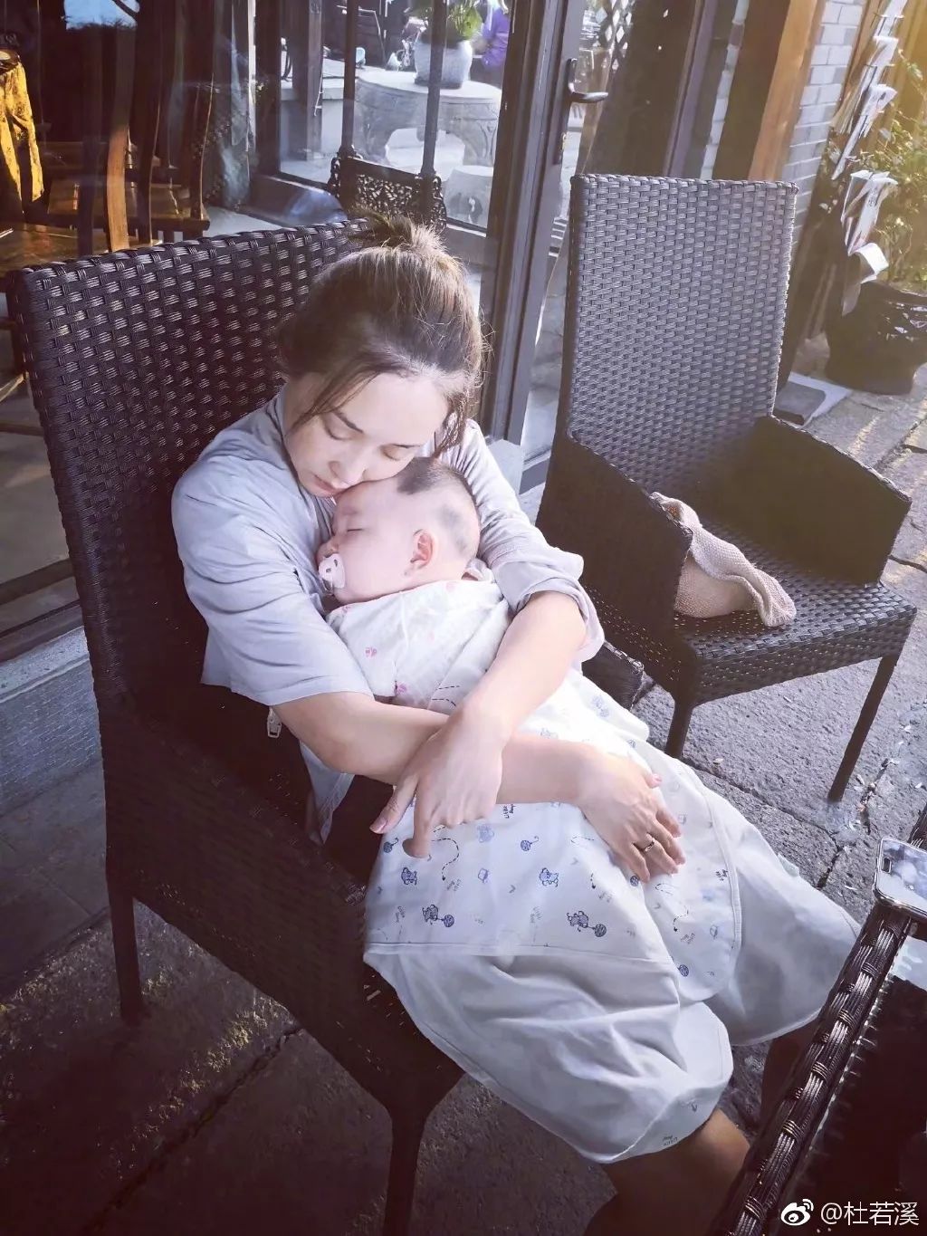 刘诗诗产后忧郁,刘诗诗产后状态更胜以往