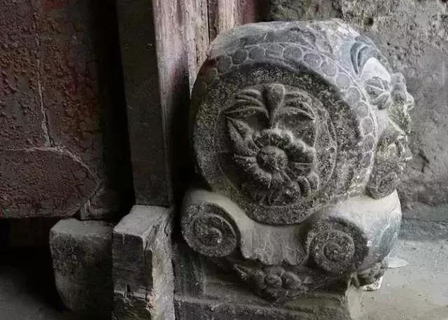 庭院门墩什么样子好看,庭院门墩用什么装饰