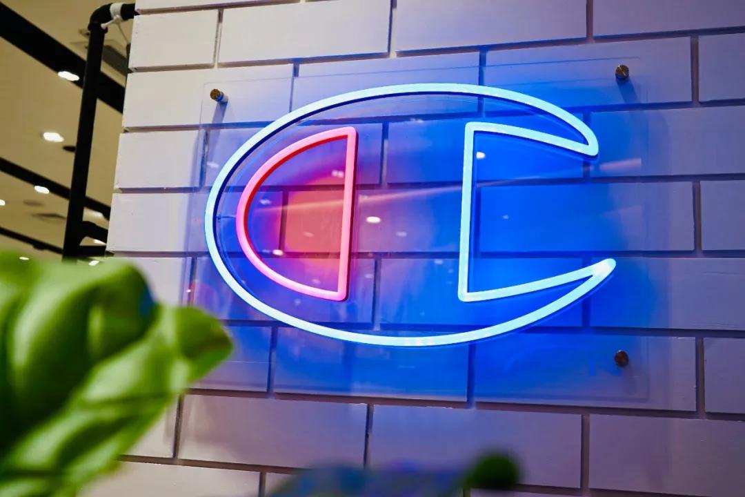 深扒这座城西新地标,整理最全逛街指南,想省钱就照到买