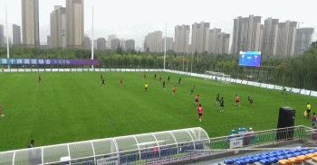 恒足球员亮剑陕西，广东队晋级全运会半决赛