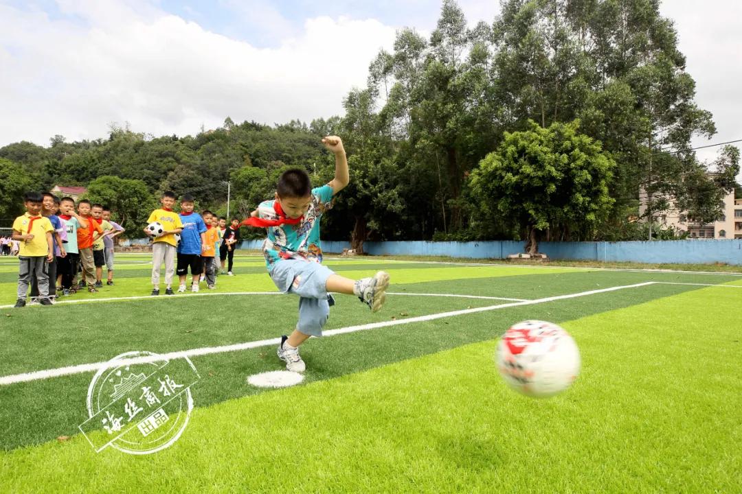 南安公共足球场在哪里,南安有足球场