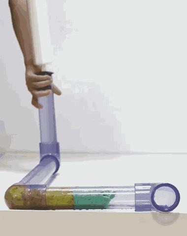 下水道堵了别着急教你一招,下水道堵了用铁丝疏通