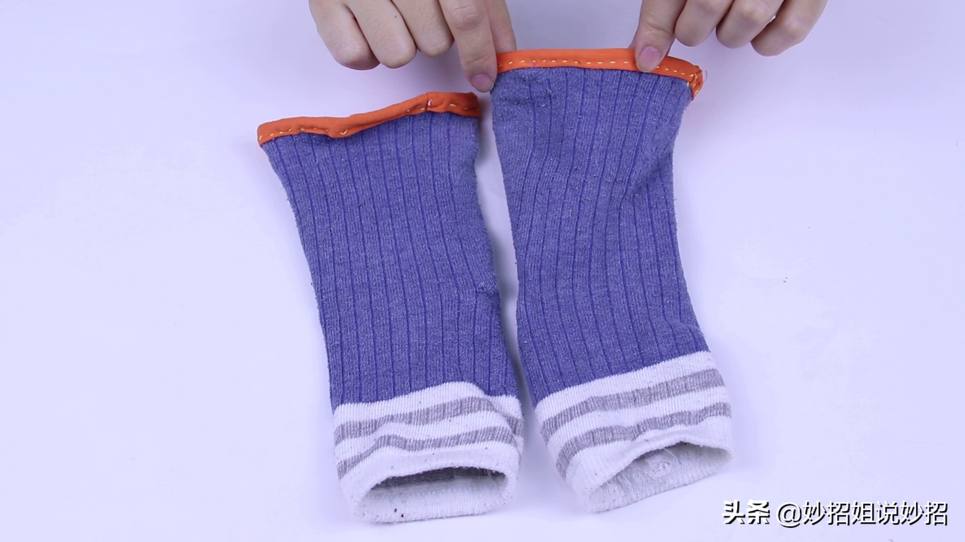 袜子破了小洞应该扔掉吗,袜子破洞了怎么办不用针来缝