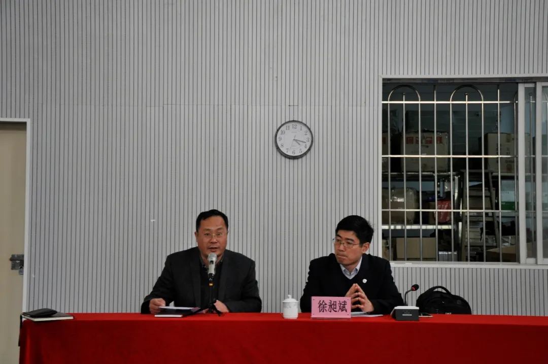 笔韵墨香放异彩，丰富舞台漫云中——广州市白云中学欢迎您