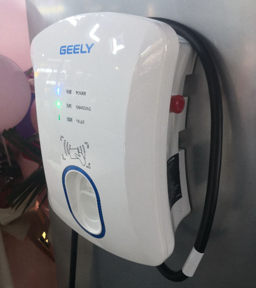 秦proev和aions谁更值得买,秦proev对比测评