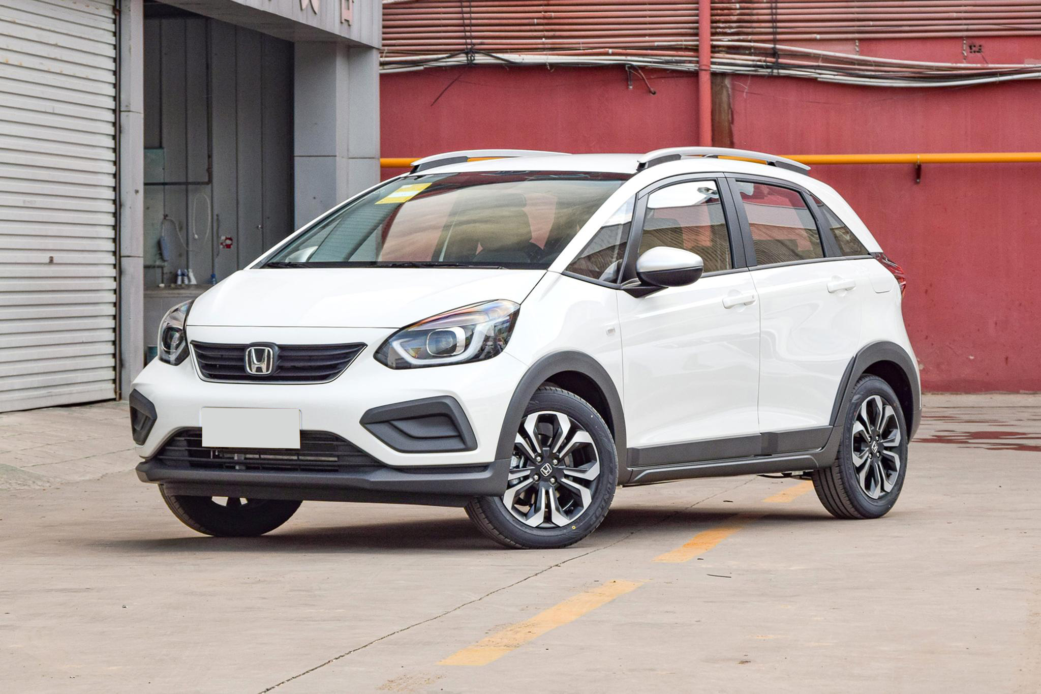 这二款日系耐用低价代步车，空间大油耗低，停车也方便养车也低廉